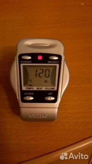 Цифровой метроном Seiko DM-50