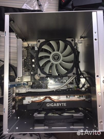 Игровой пк (razen 5 3500, RX5600xt)