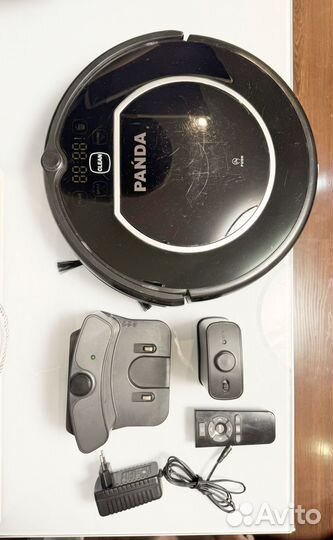 Робот пылесос panda X500