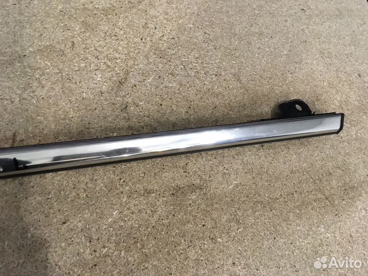 Молдинг задней левой двери Citroen C4