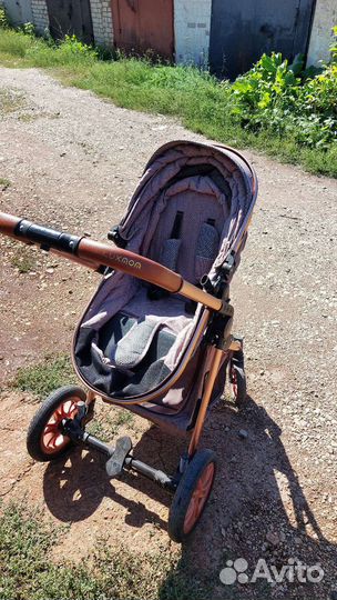 Коляска 2 в 1 luxmom