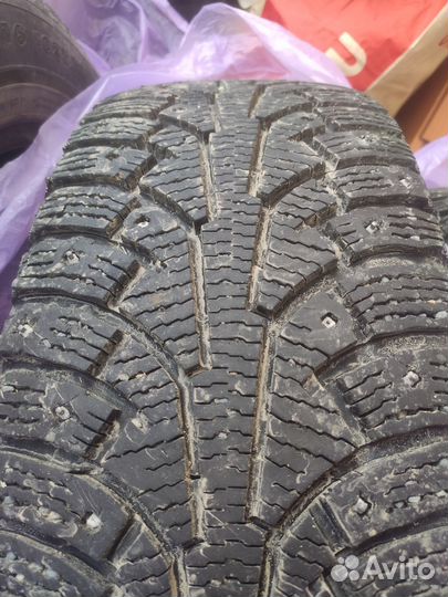 Nokian Tyres Hakkapeliitta 5 215/65 R16