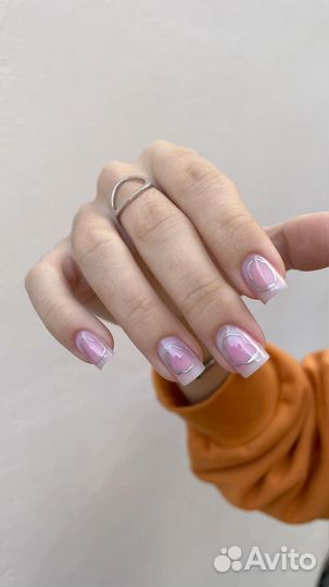 Наращивание ногтей