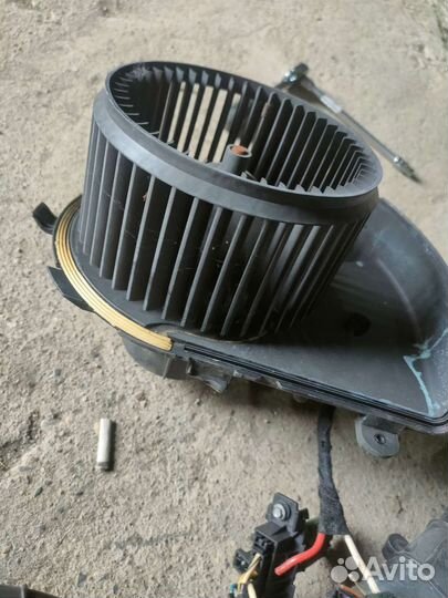 Вентилятор отопителя peugeot expert Citroen jumpy2