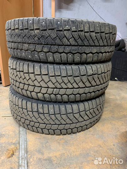 Viatti Brina Nordico V-522 195/65 R15 91T