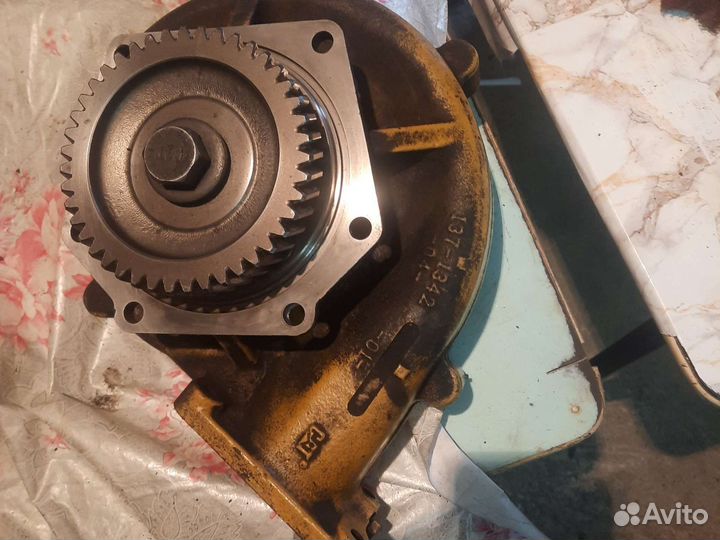 Помпа CAT137-1342, Теплообменник Cat 7Е2661