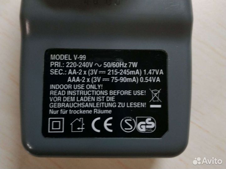 Зарядное устройство для аа и ааа с 2 акк батареями