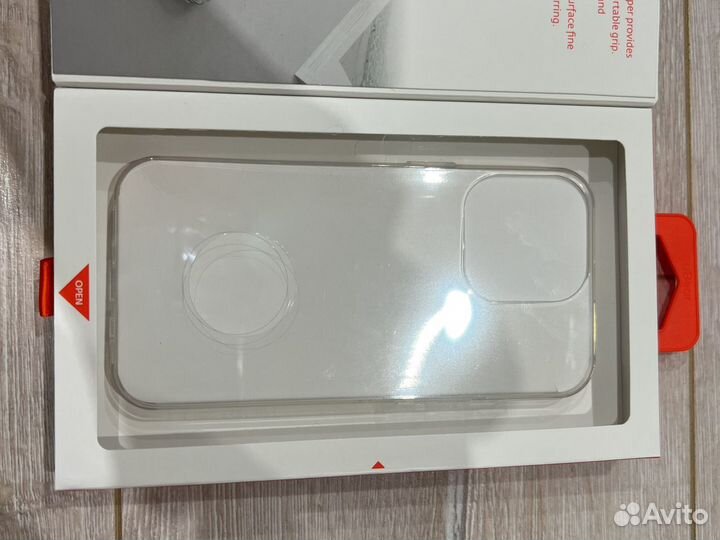 Силиконовый чехол iPhone 13 pro