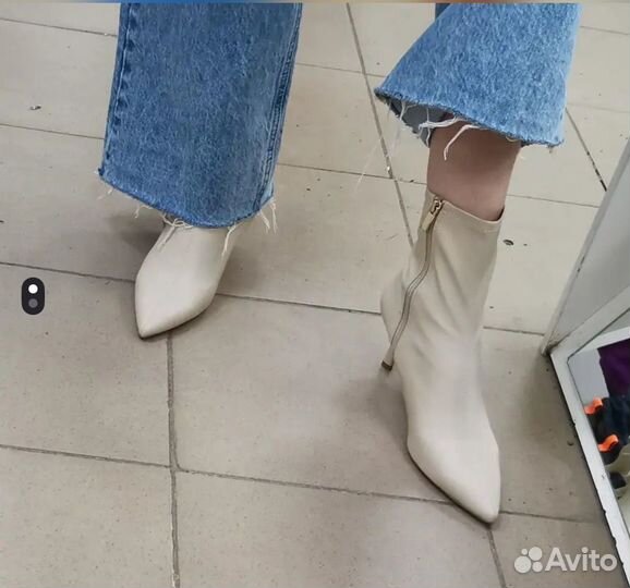 Ботильоны stradivarius бежевые