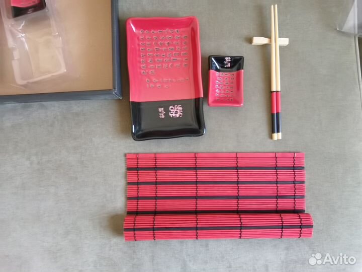 Набор посуды для суши