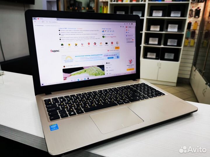 Очень шустрый ноутбук Asus FHD i3 5005 8gb ssd