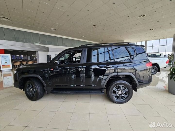 Toyota Land Cruiser 3.3 AT, 2022, 5 км