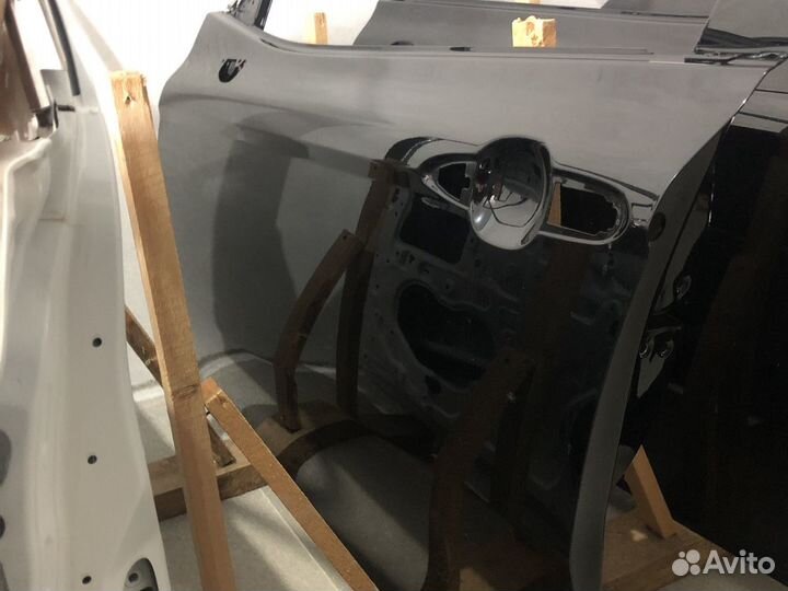 Дверь Камри 70