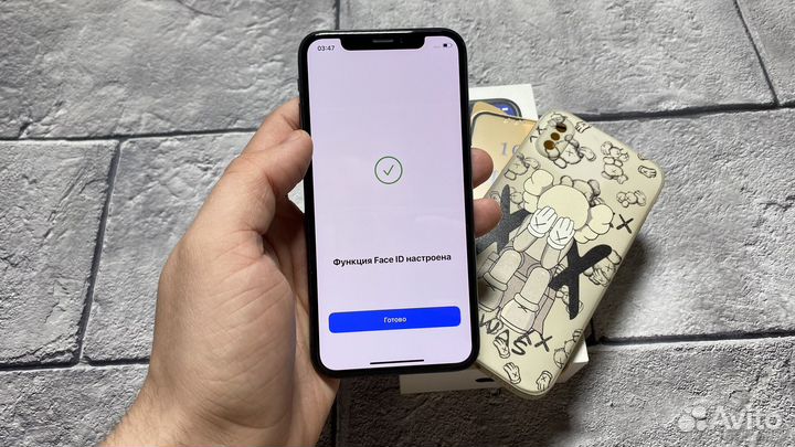 iPhone X, 64 ГБ