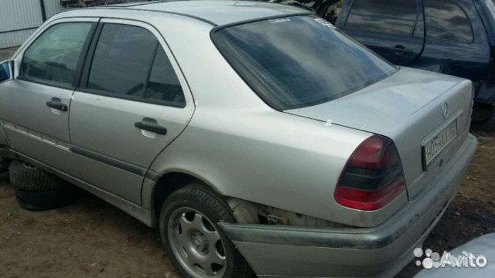 Головка блока мерседес м111 мотор с200 c180 w 202