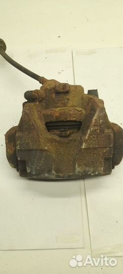 Суппорт передний Renault Megane 3 Fluence