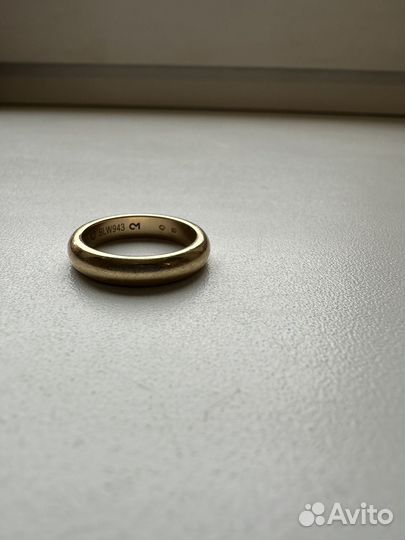 Золотое кольцо cartier 750 пробы