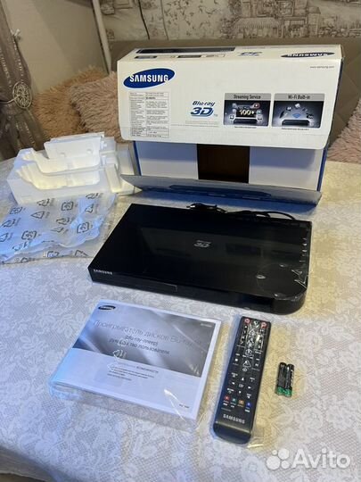 Samsung 3D Blu-ray DVD Player BD-H5900