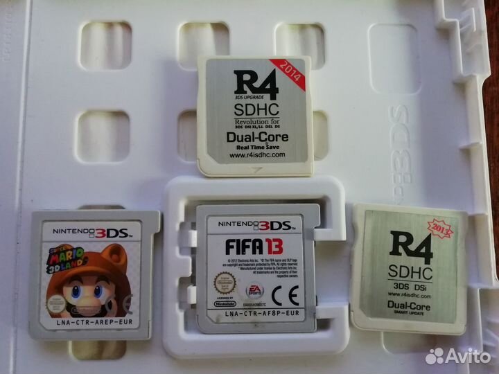 UMD и картриджи для 3DS