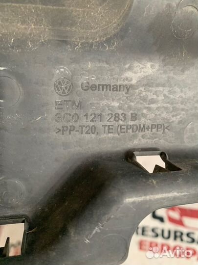 Воздуховод радиатора левый Vw Passat B6 2.0 tfsi