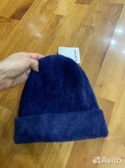 Шапка новая O’stin