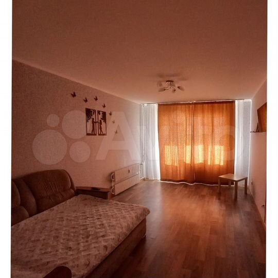 2-к. квартира, 54,4 м², 1/10 эт.