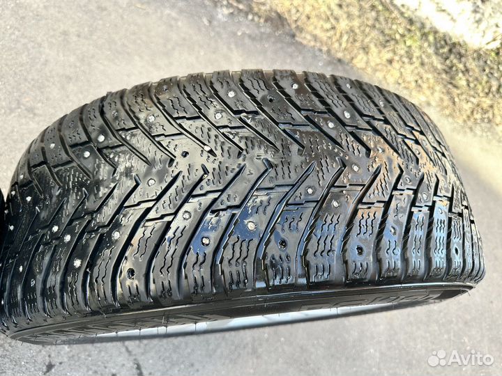 Шины диски и колеса на 17 BMW в сборе с датчиками