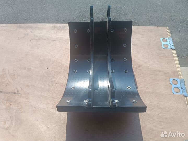 Колодка тормозная низкорамные оси с накладками