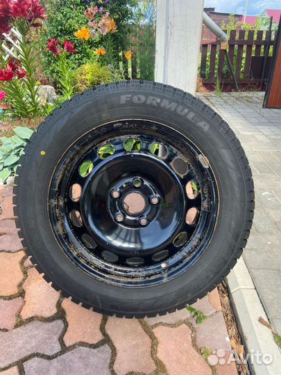 Pirelli Formula Ice 205/55 R16