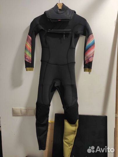 Гидрокостюм женский Billabong