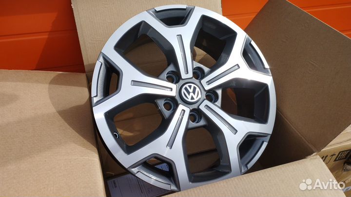 Новые диски R17 Volkswagen Multivan Caravella