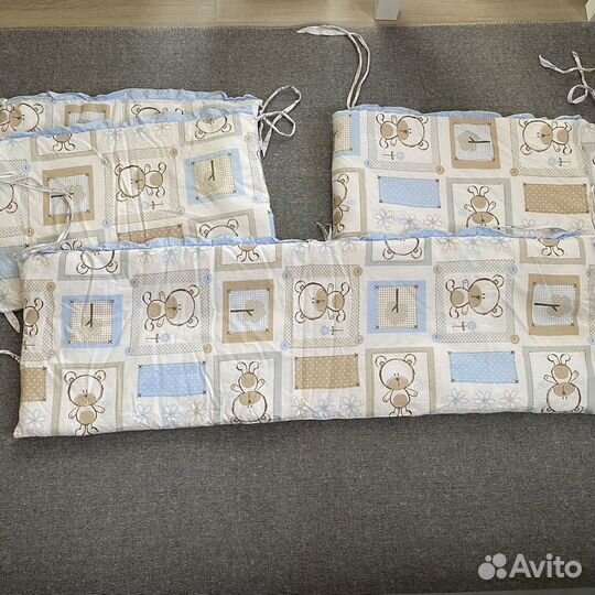 Бортики в детскую кроватку мягкие