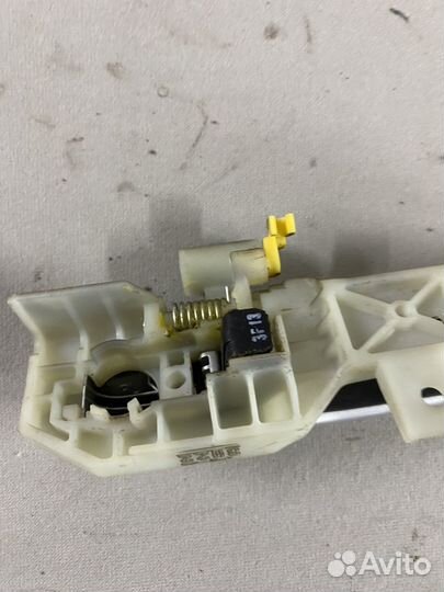 Ручка двери задней наружная левая Kia Rio (QB) III