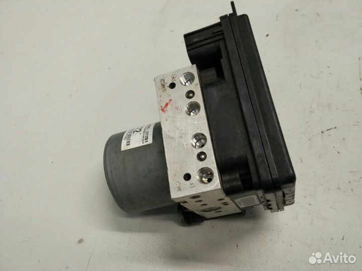 Блок ABS (насос) Hyundai Tucson 2015