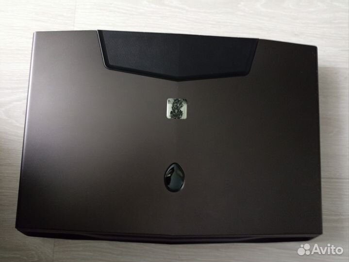 Alienware M18 X R-2Intel cor tm i7-3740QM3700 мгц