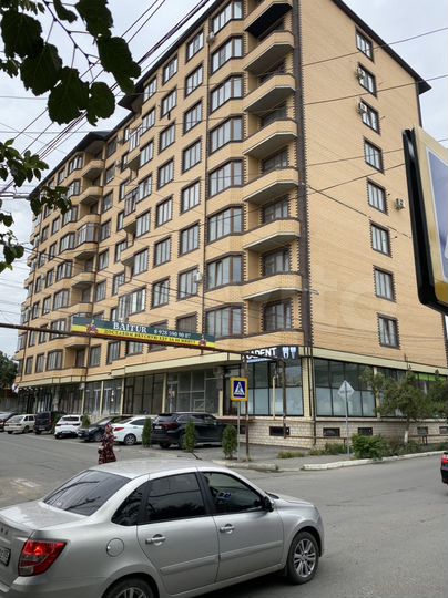 2-к. квартира, 82 м², 7/9 эт.