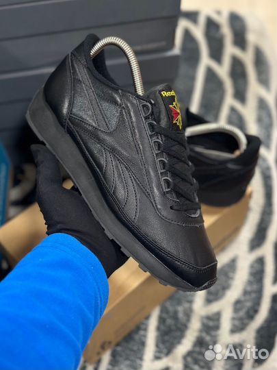 Кроссовки Reebok classic