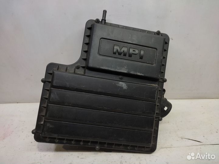 Корпус воздушного фильтра Volkswagen Polo MK5