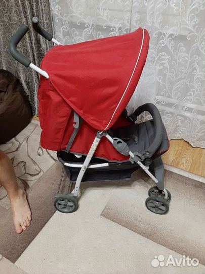 Прогулочная коляска