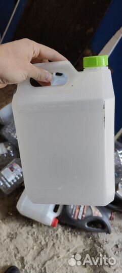 Канистры пустые