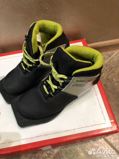 Лыжные ботинки 31