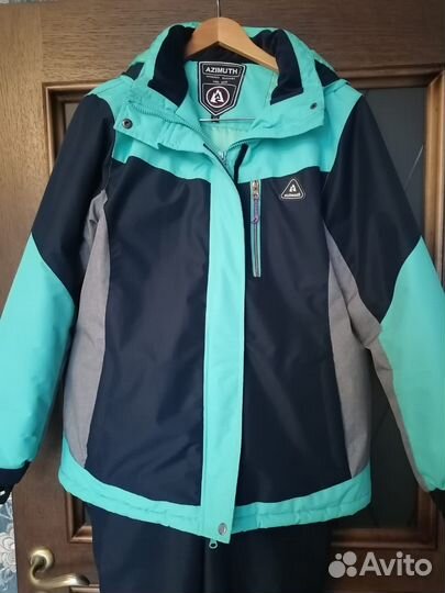 Продам костюм лыжный женский р 48-50