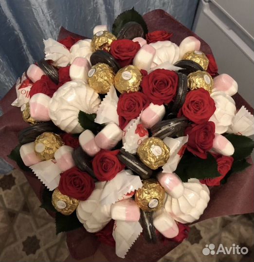 1 сентябр Женский букет цветы фрукты ягоды конфеты