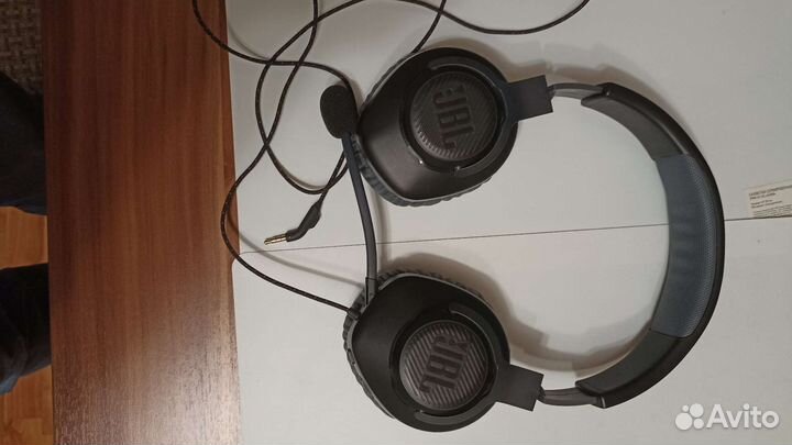 Проводные наушники jbl