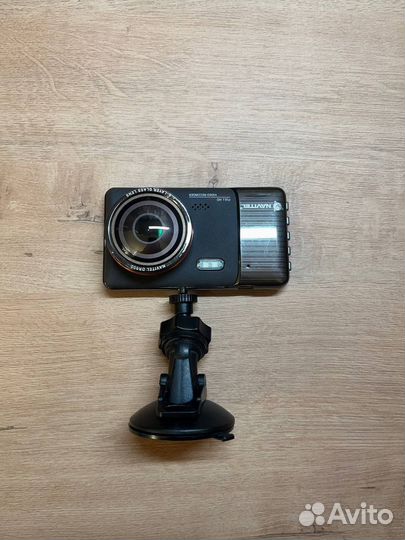 Видеорегистратор navitel DR900