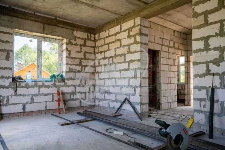 Дом 140 м² на участке 8 сот.