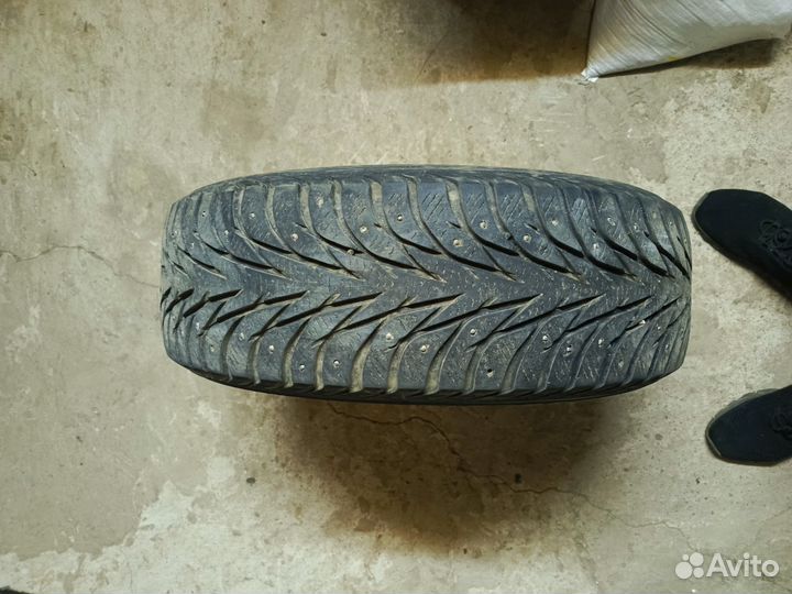 Yokohama Ice Guard Stud IG35 205/60 R16 96T