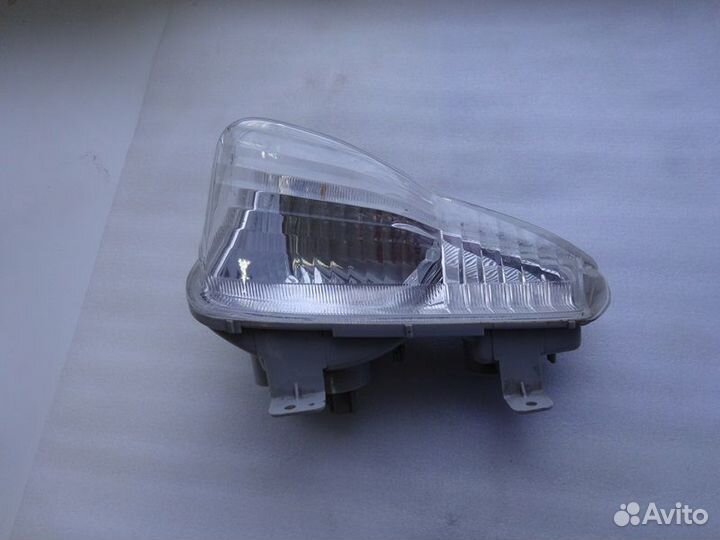 Toyota Camry XV50 указатель поворота перед правый