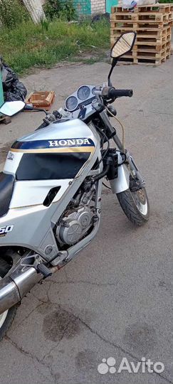 Honda VTZ 250