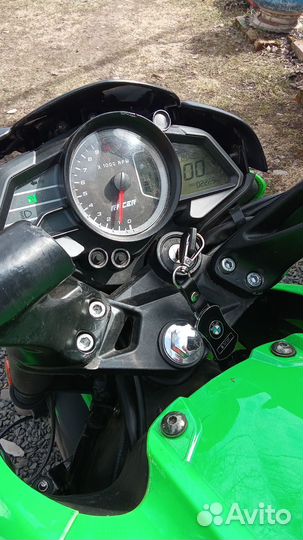 Мотоцикл Racer